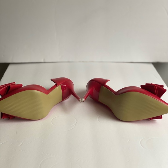 BowKnowt High Heels - Picture 4 of 6